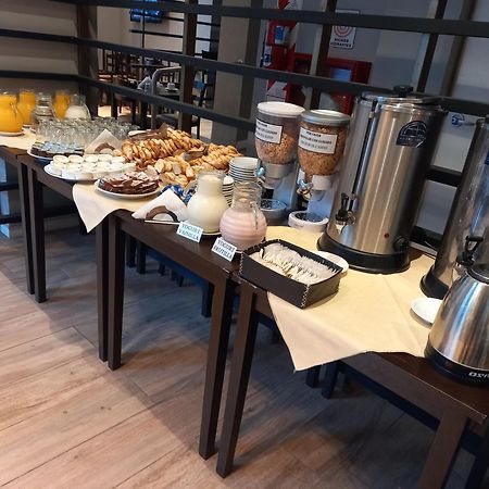 Hotel Novi Мар дел Плата Екстериор снимка