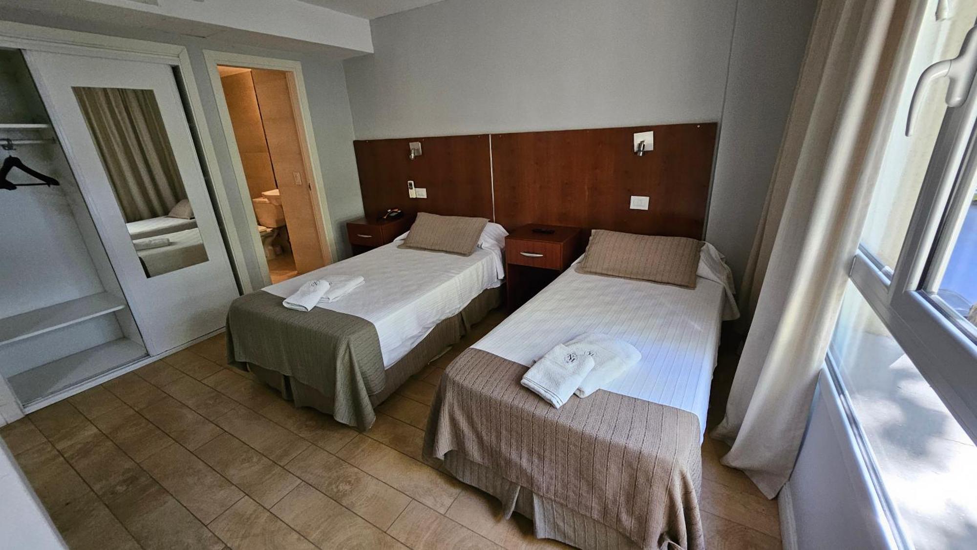 Hotel Novi Мар дел Плата Екстериор снимка